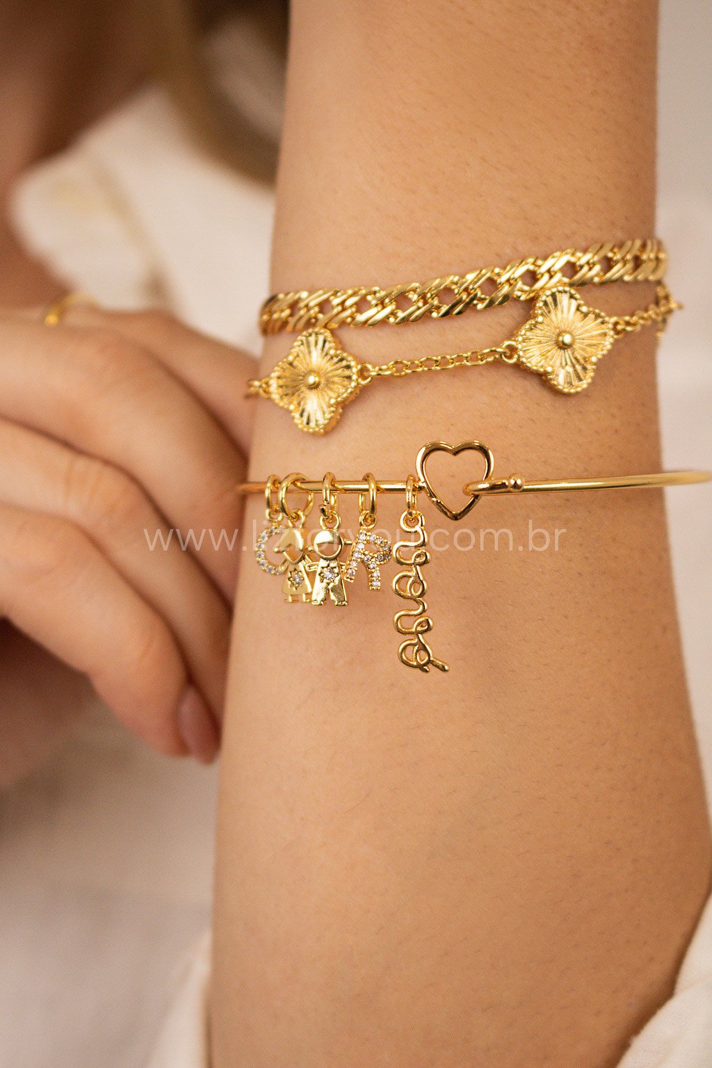 Bracelete Minimal Love 