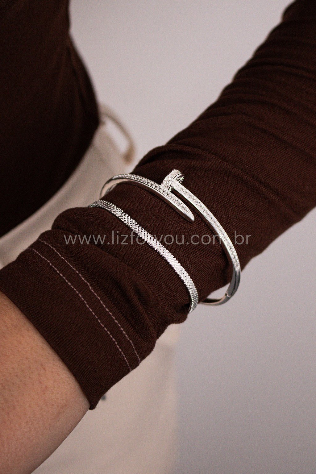 Bracelete Prego Cravejado 