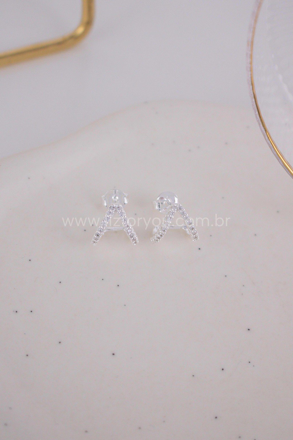 Brinco Anne Cravejado
