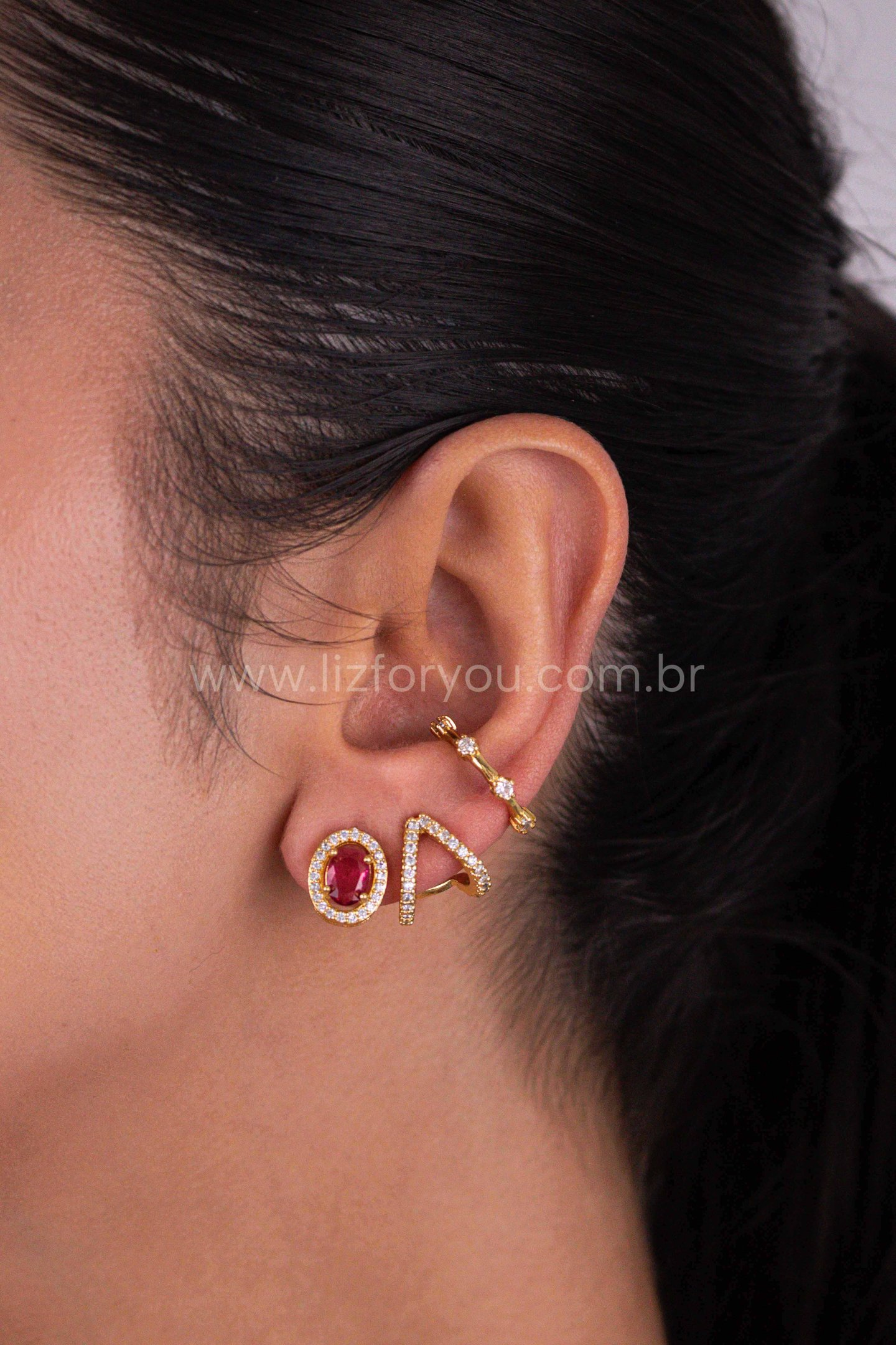 Brinco Anne Cravejado