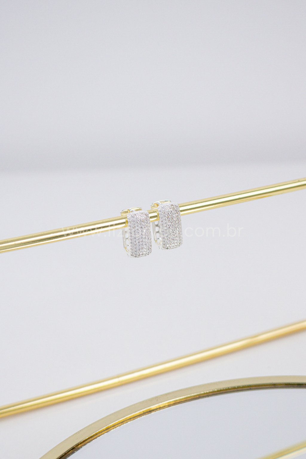 Brinco Argola Jasmine Cravejado