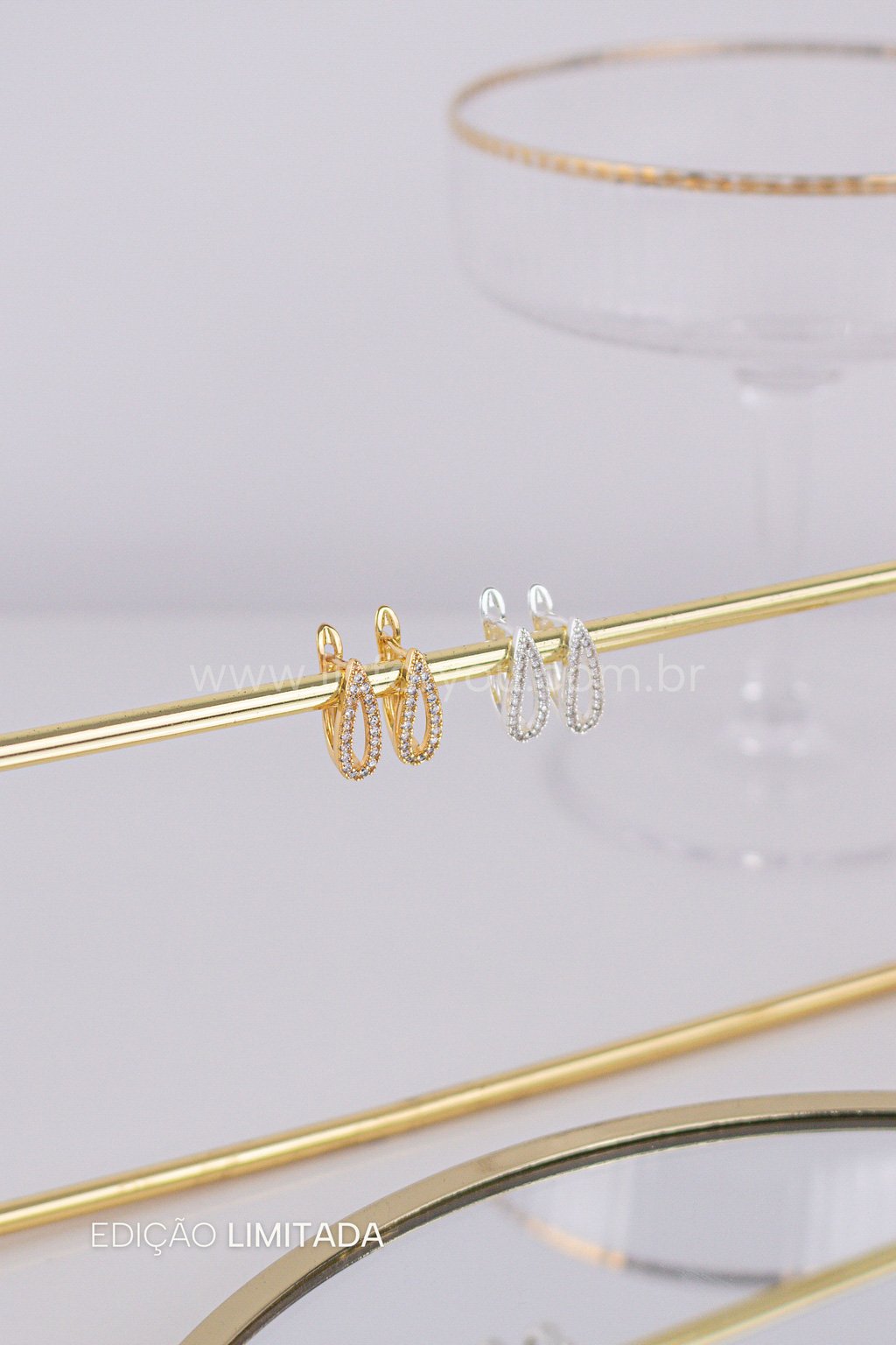 Brinco Argolinha Gota Vazada