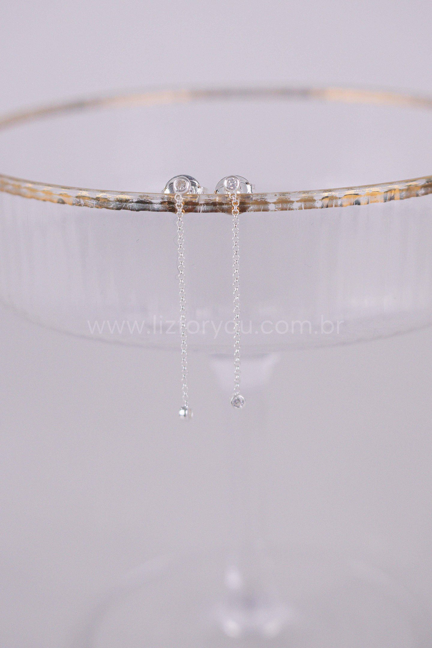 Brinco Chain Ponto de Luz