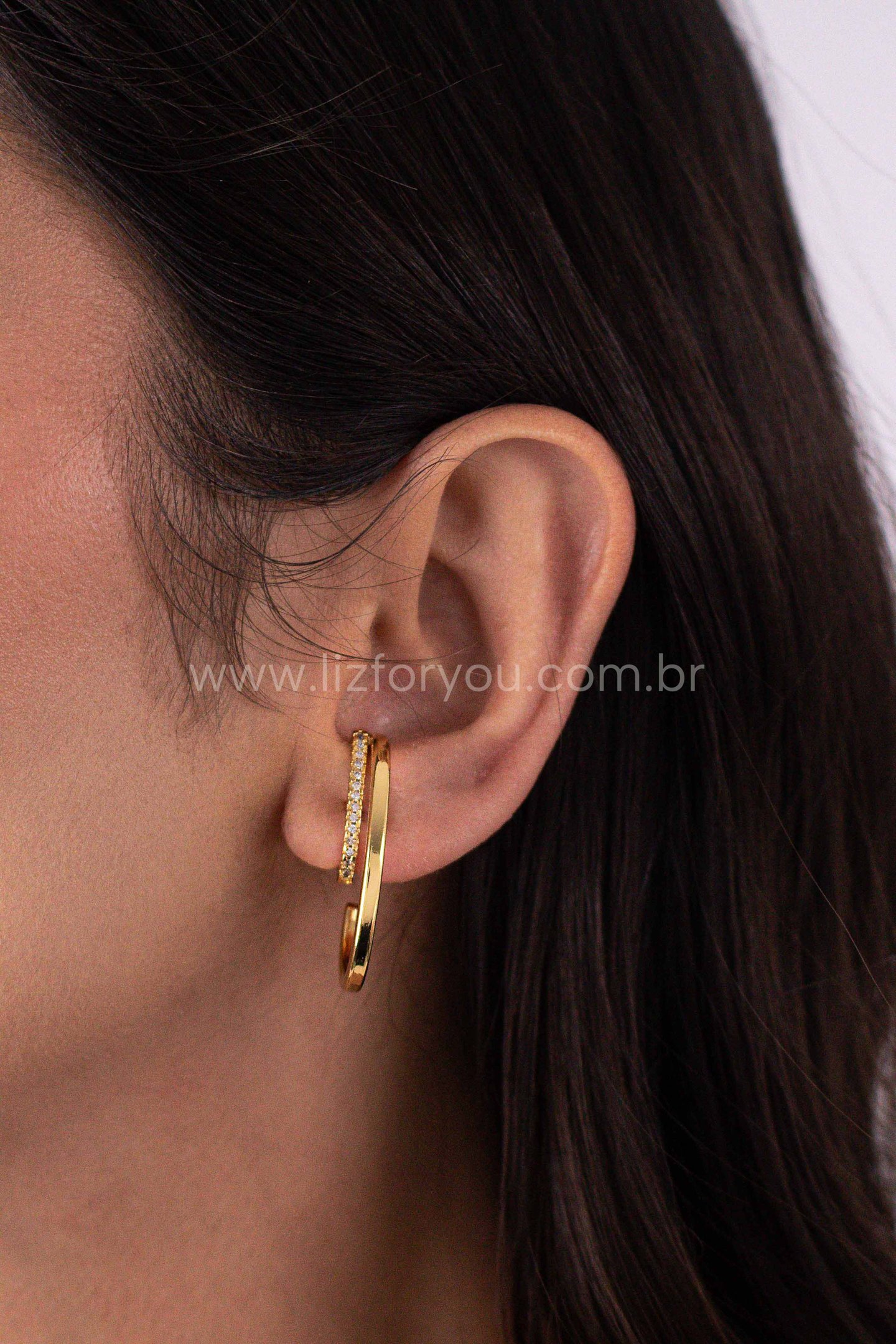 Brinco Ear Hook Lari