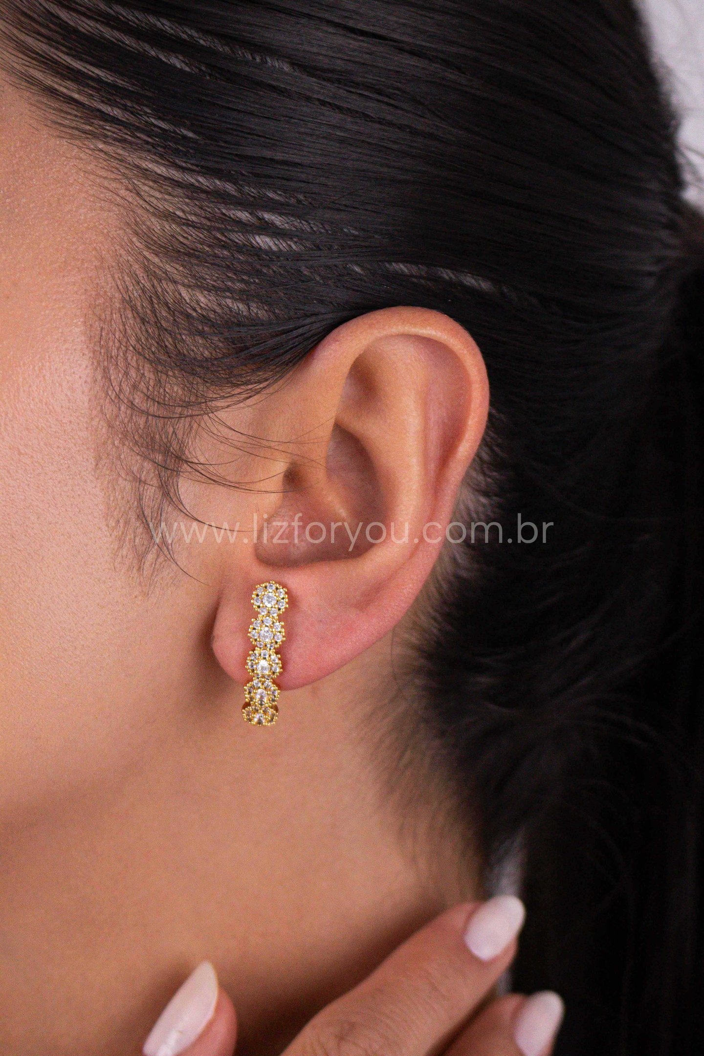 Brinco Ear Hook Malu