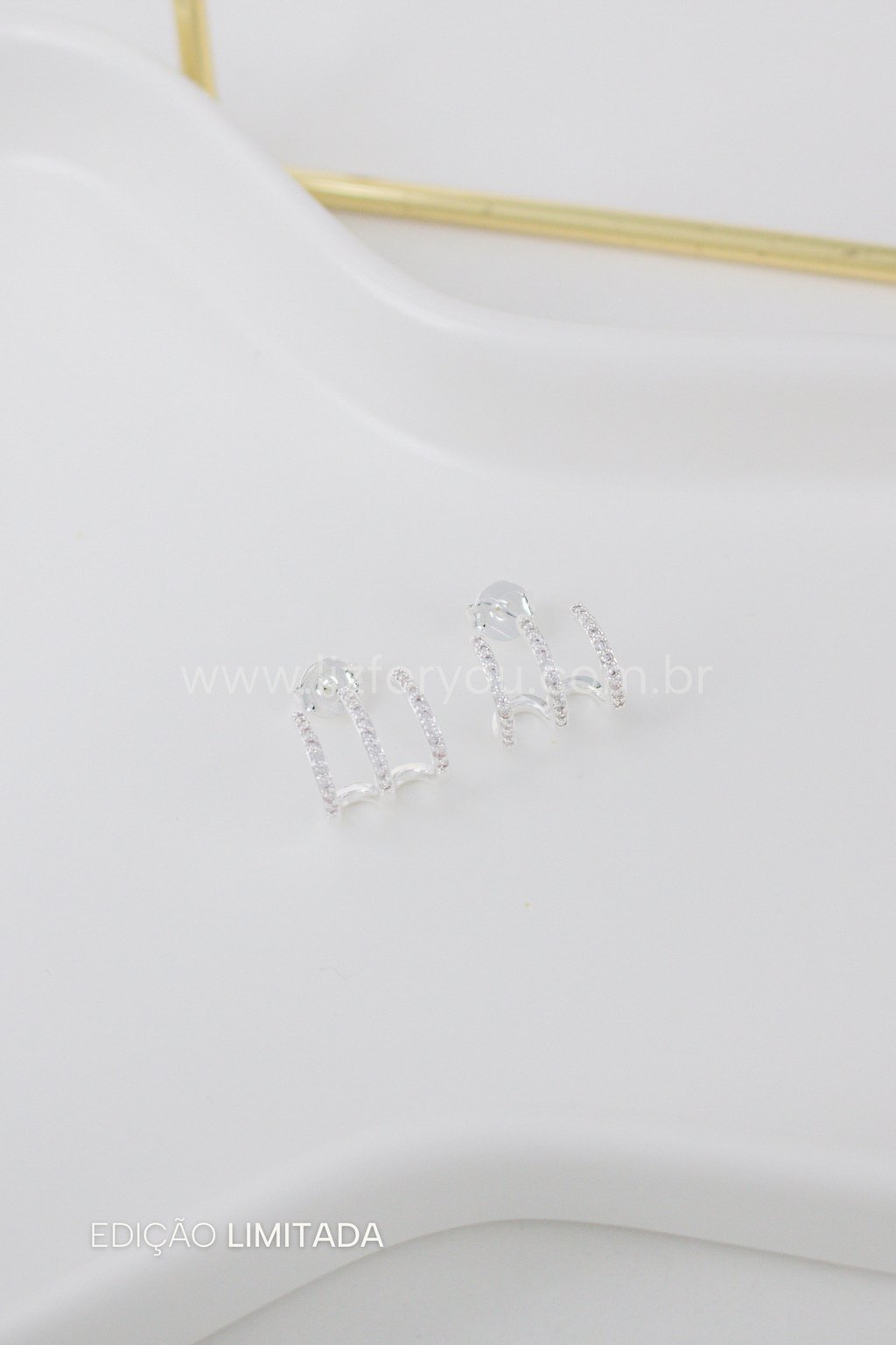Brinco Ear Hook Sara 