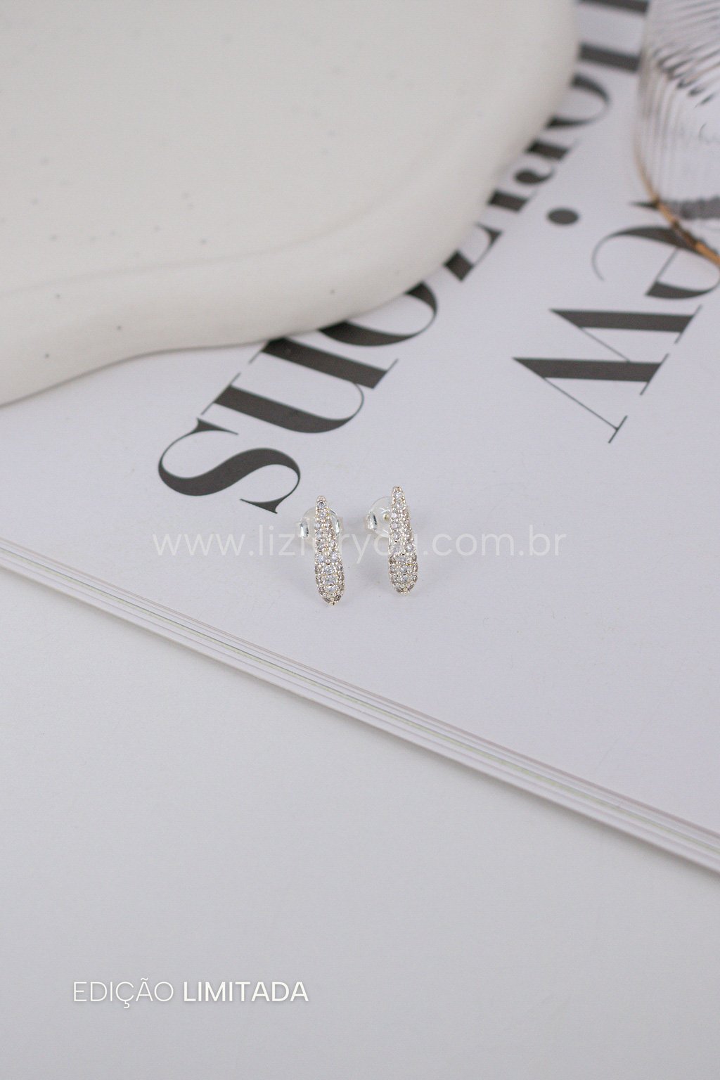 Brinco Flat Gota 
