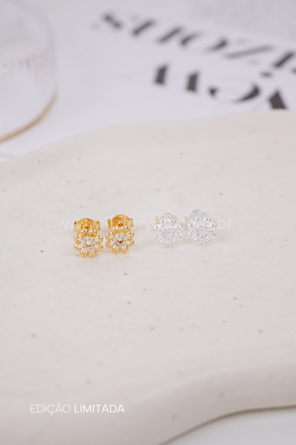 Brinco Flor Lia
