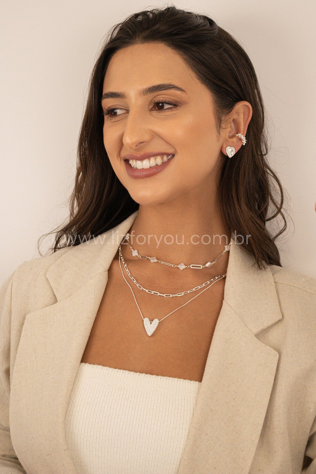 Choker Trevo Madre Pérola