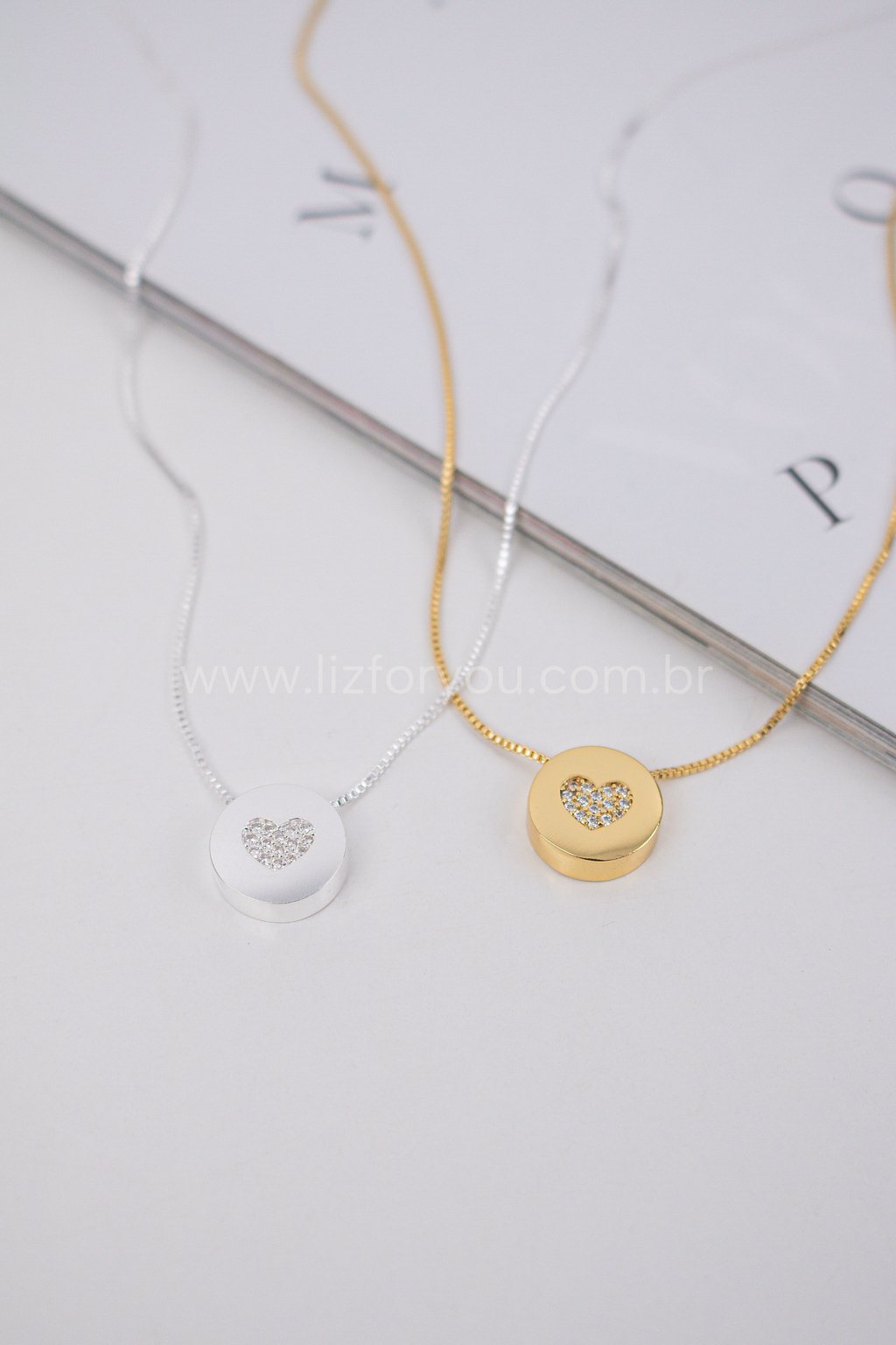 Colar Circle Heart 