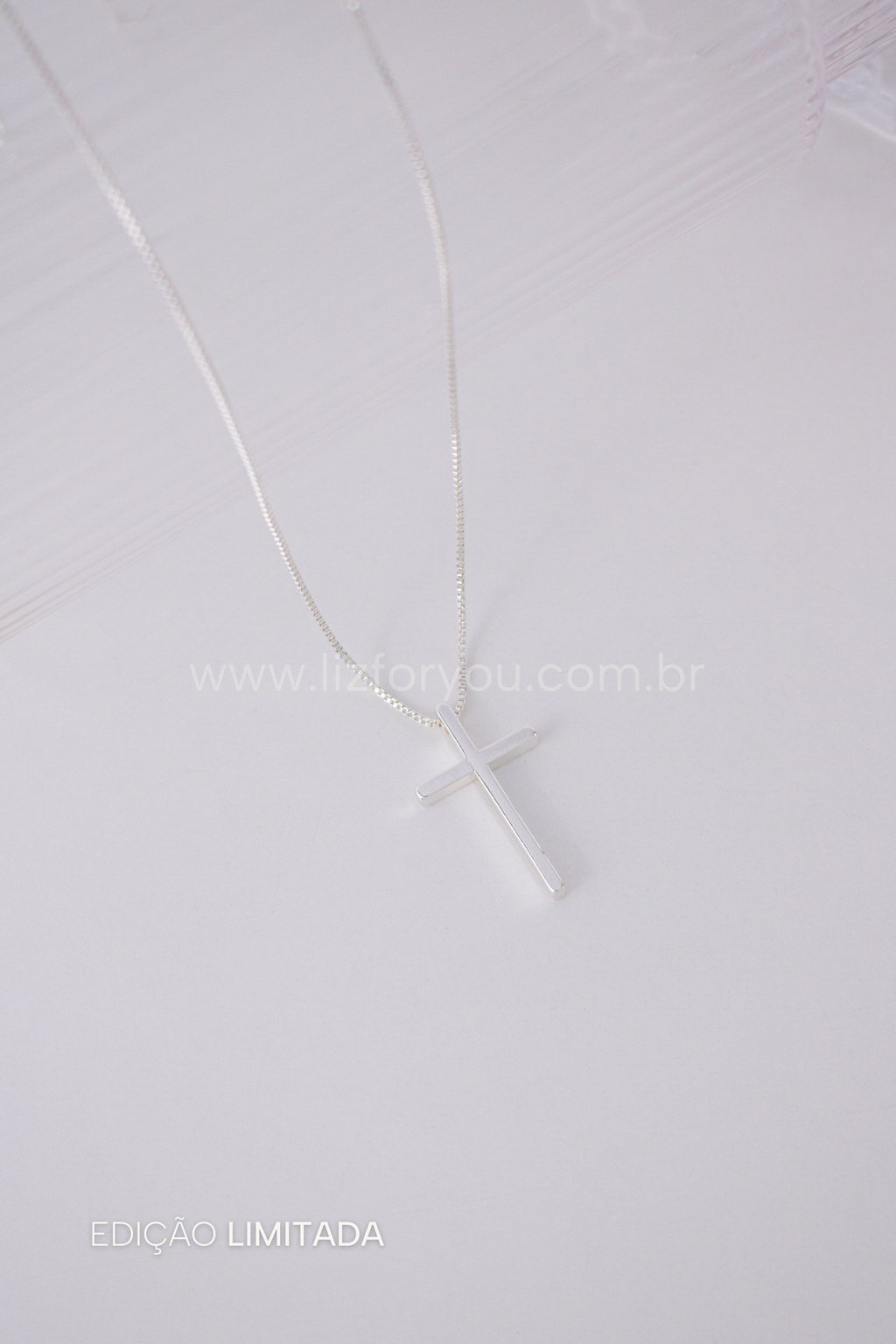 Colar Cruz Slim Masculino