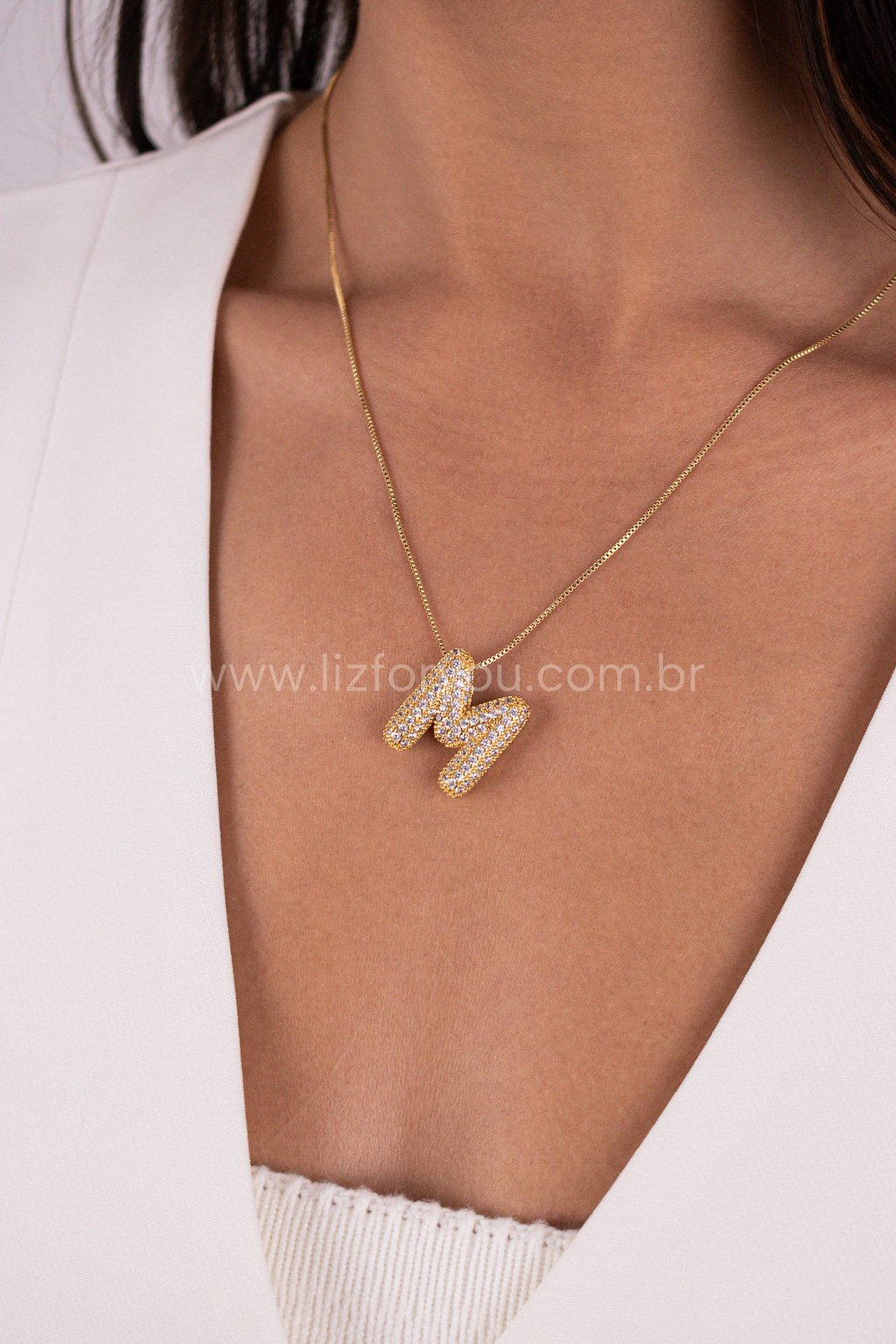 Colar Letra Puffer