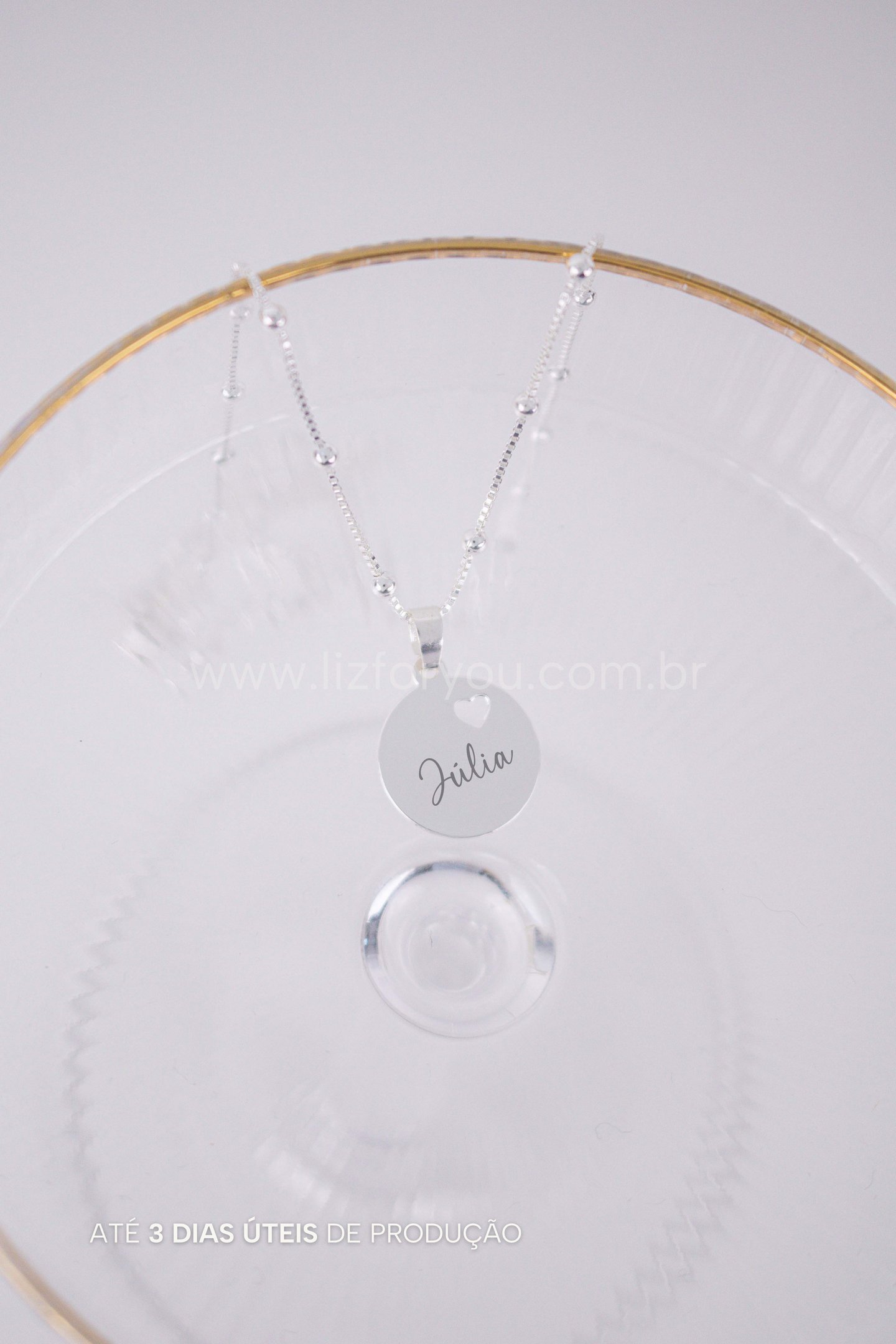 Colar Medalha Love com 1 Palavra Personalizável