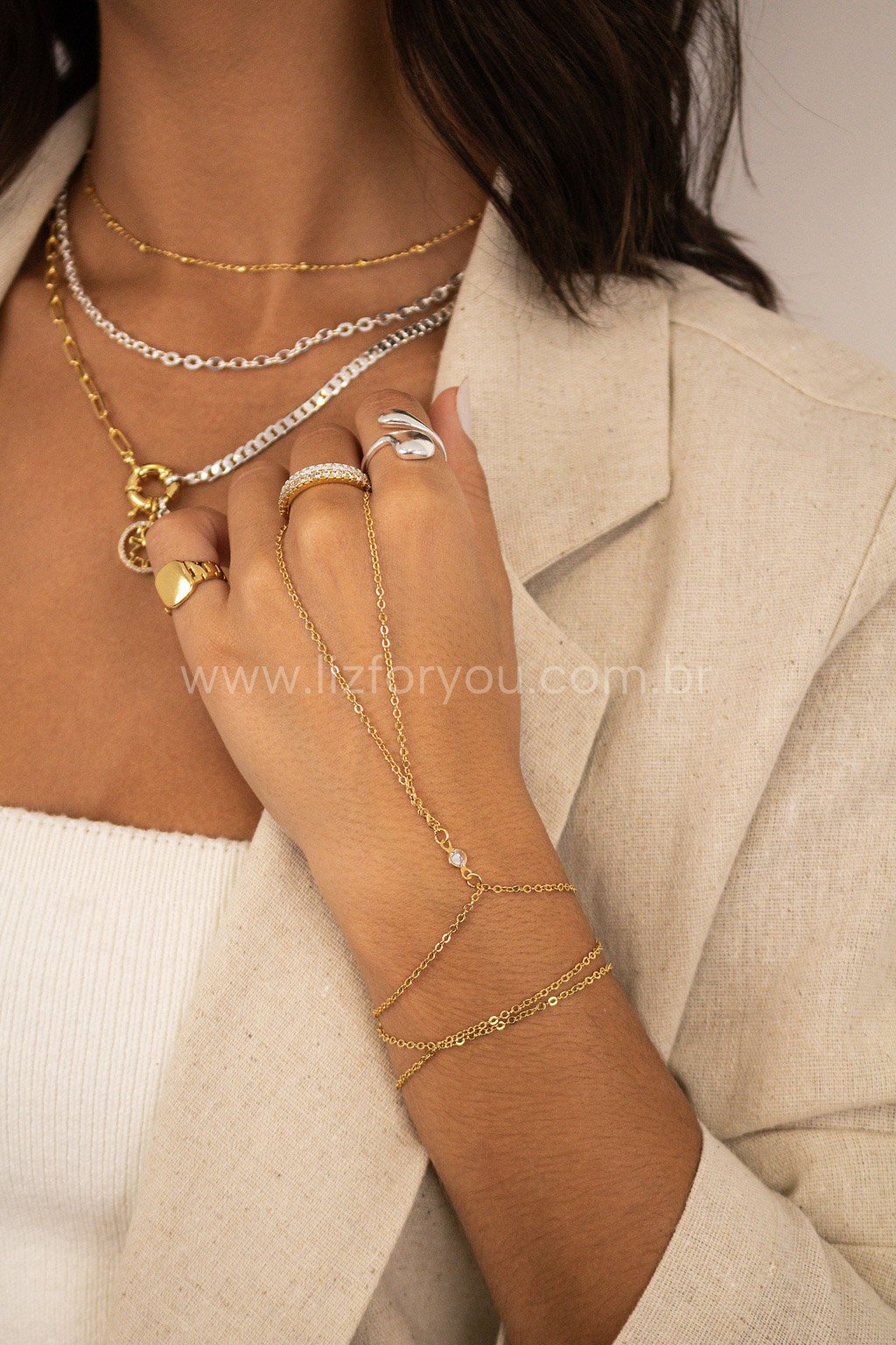 Colar/Pulseira de Mão Gio - 2 em 1