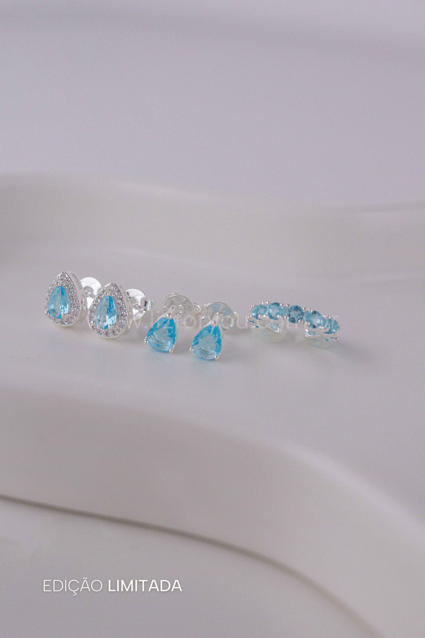 Kit de Brinco + Piercing Gota Colors