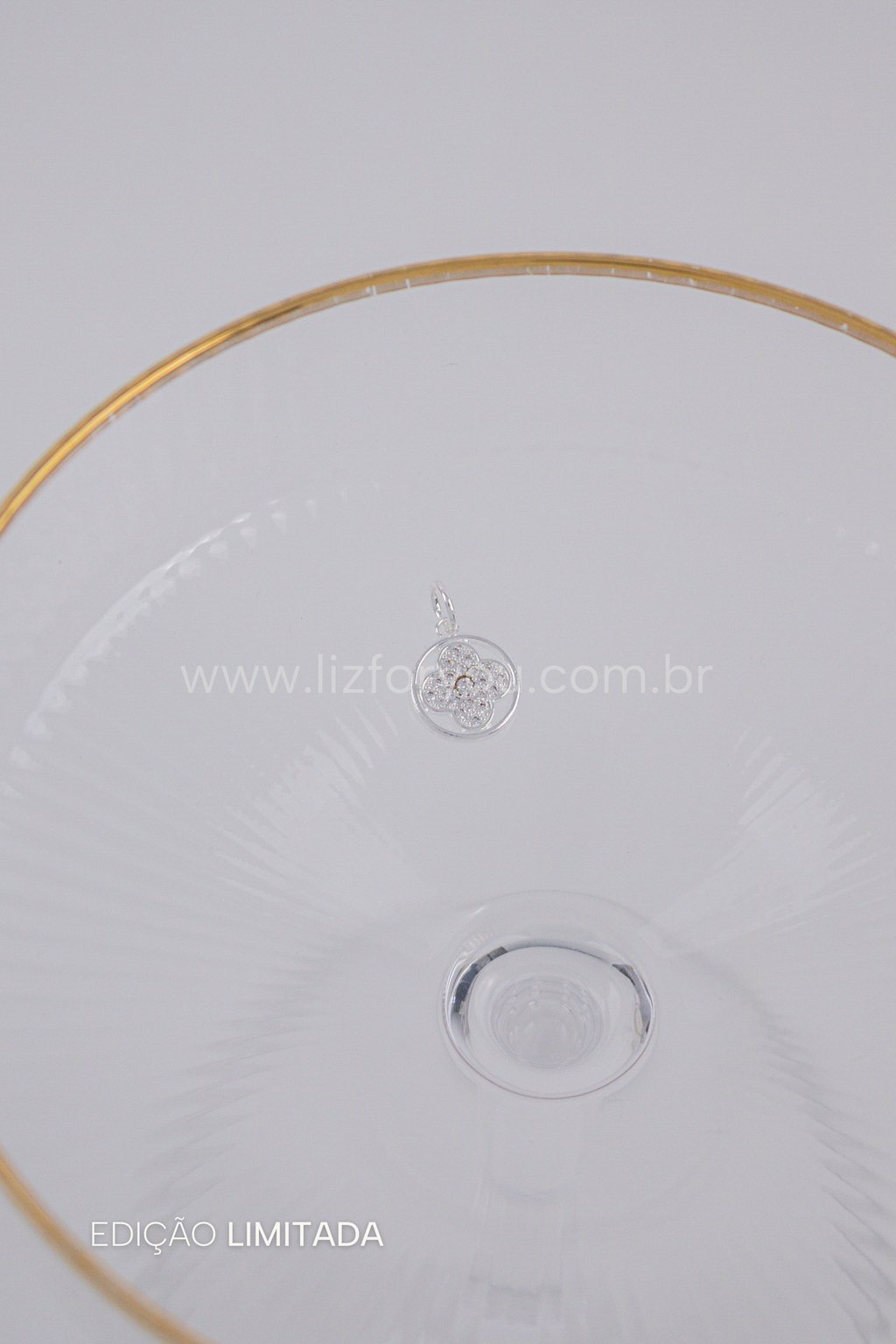 Pingente Clover Circle