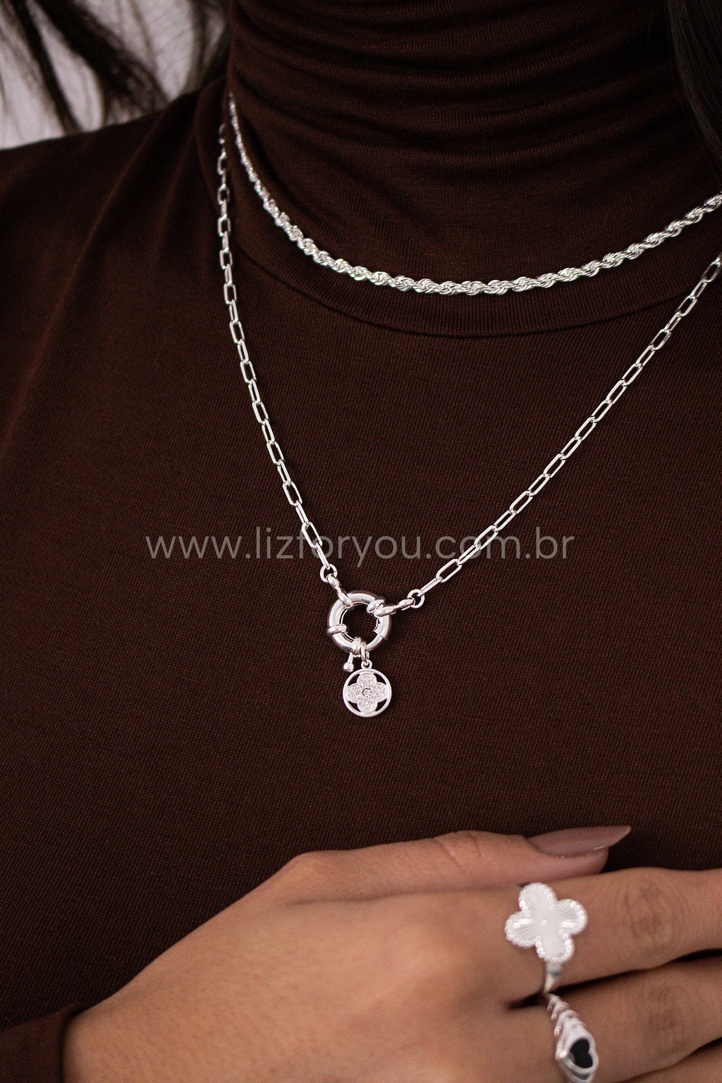 Pingente Clover Circle
