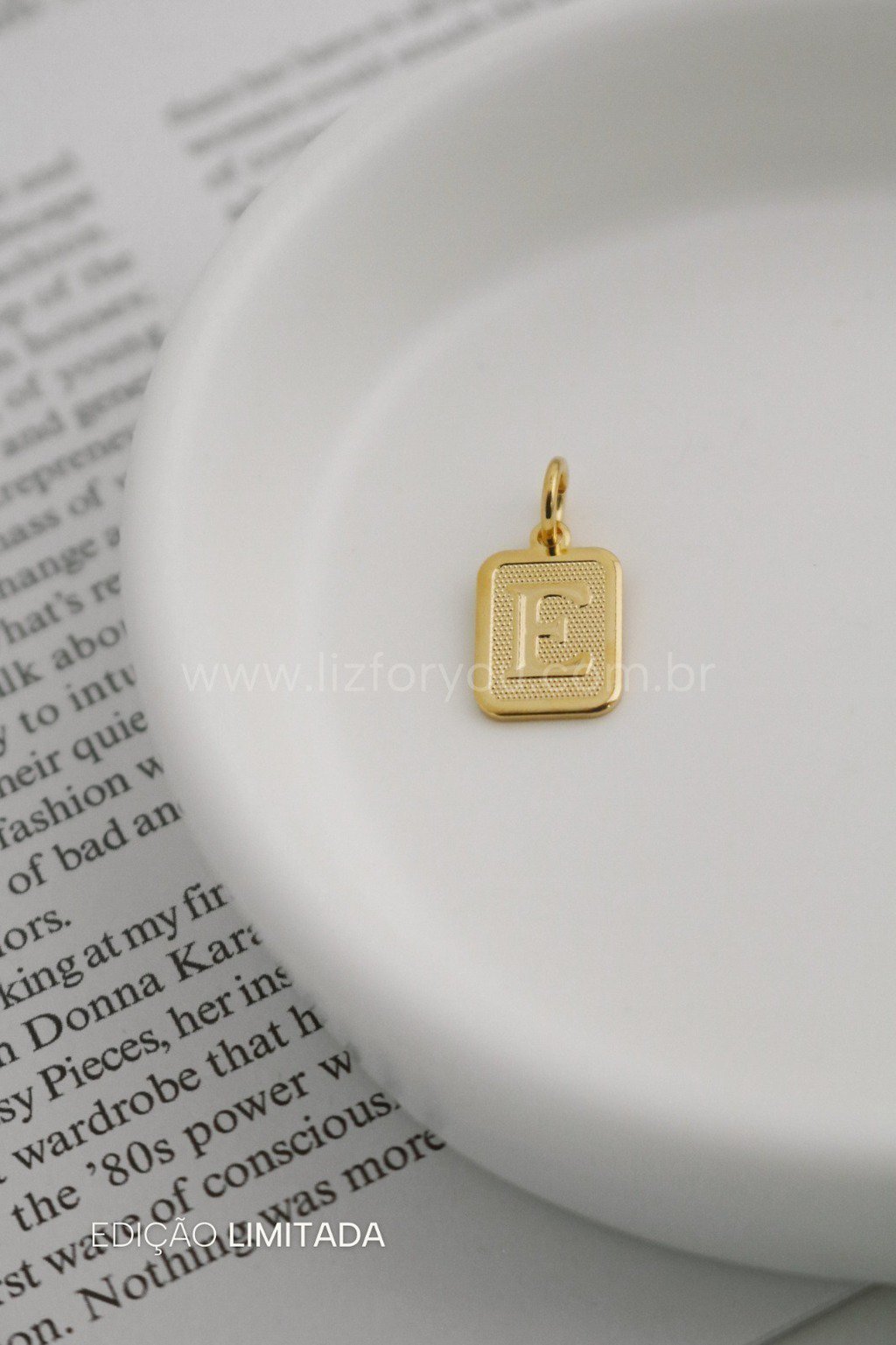 Pingente Letra Medalha