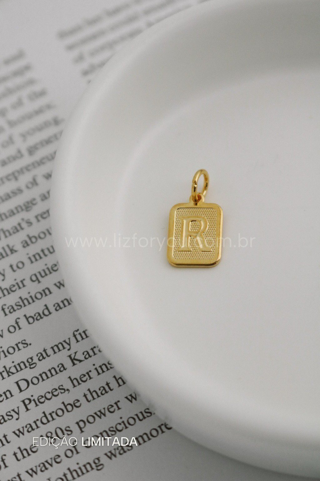 Pingente Letra Medalha