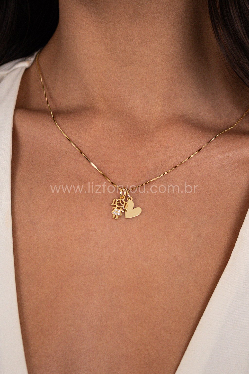 Pingente Little Girl Cravejado 
