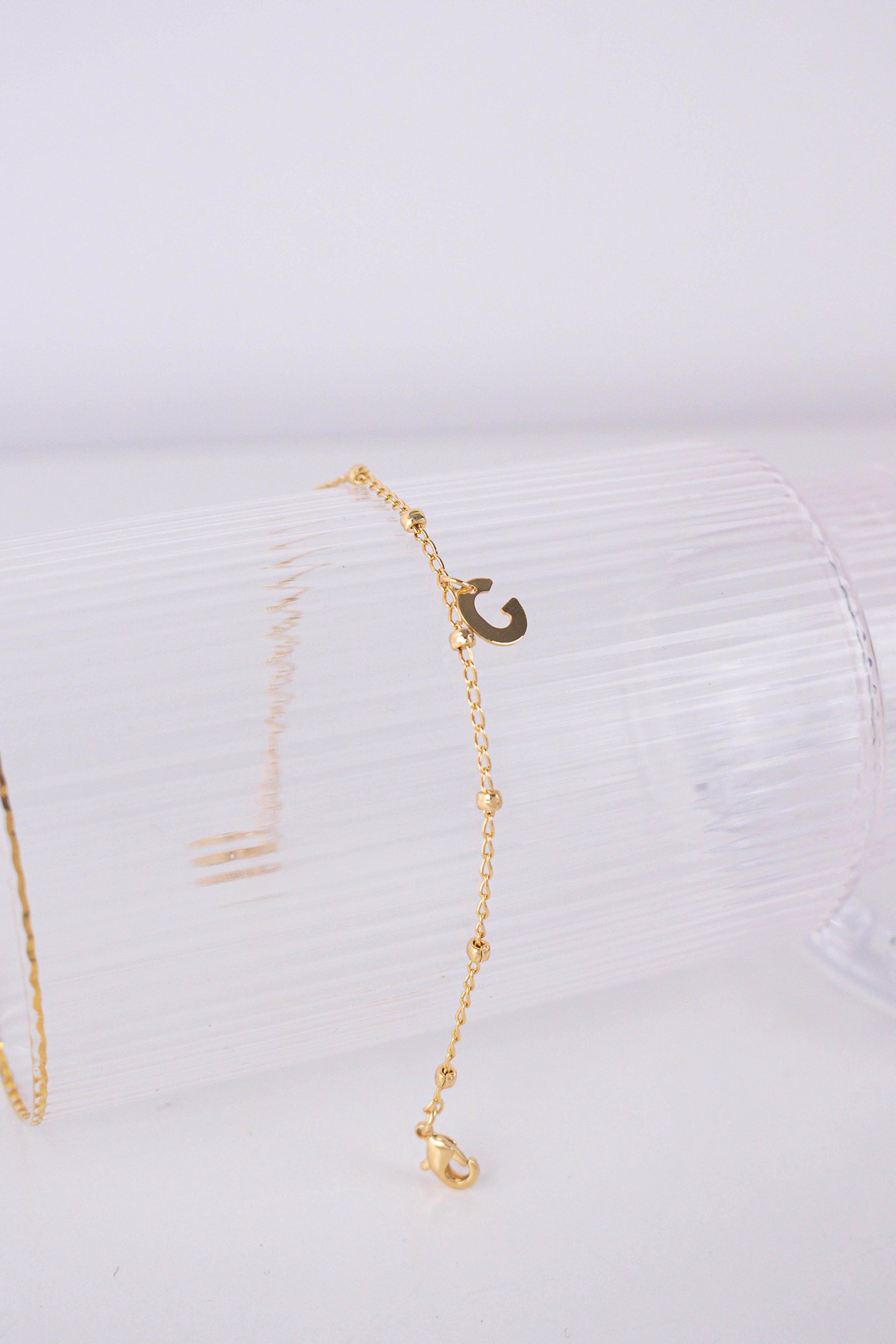 Pulseira Letra Minimal
