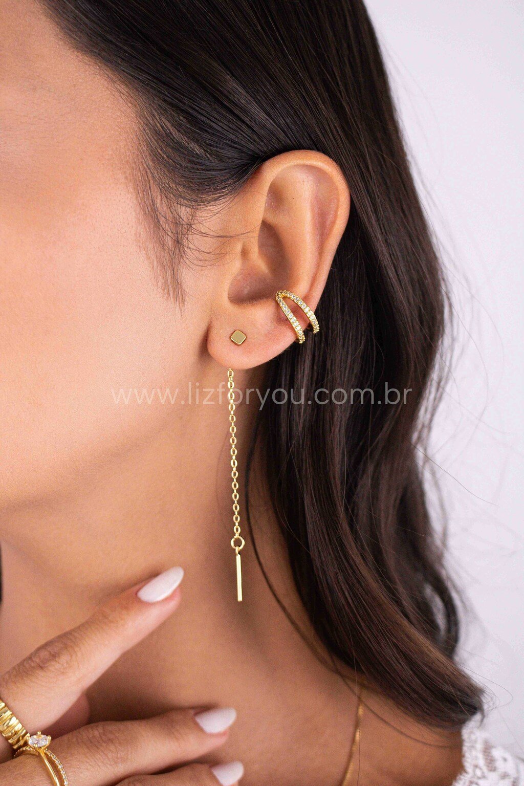 Tarraxa Ear Pendant